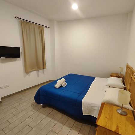 Hotel Faraglione วุลกาโน ภายนอก รูปภาพ